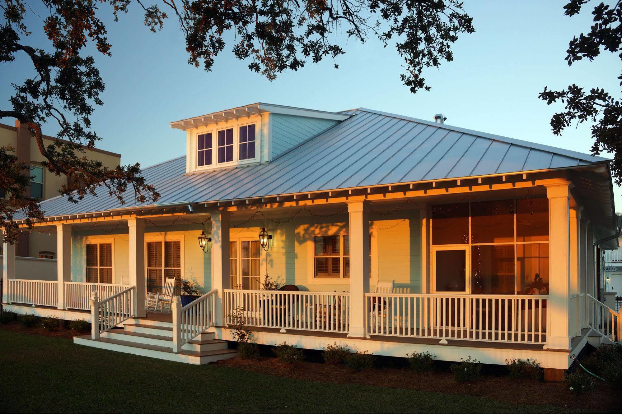 Bay Town Inn Bay St. Louis Екстериор снимка